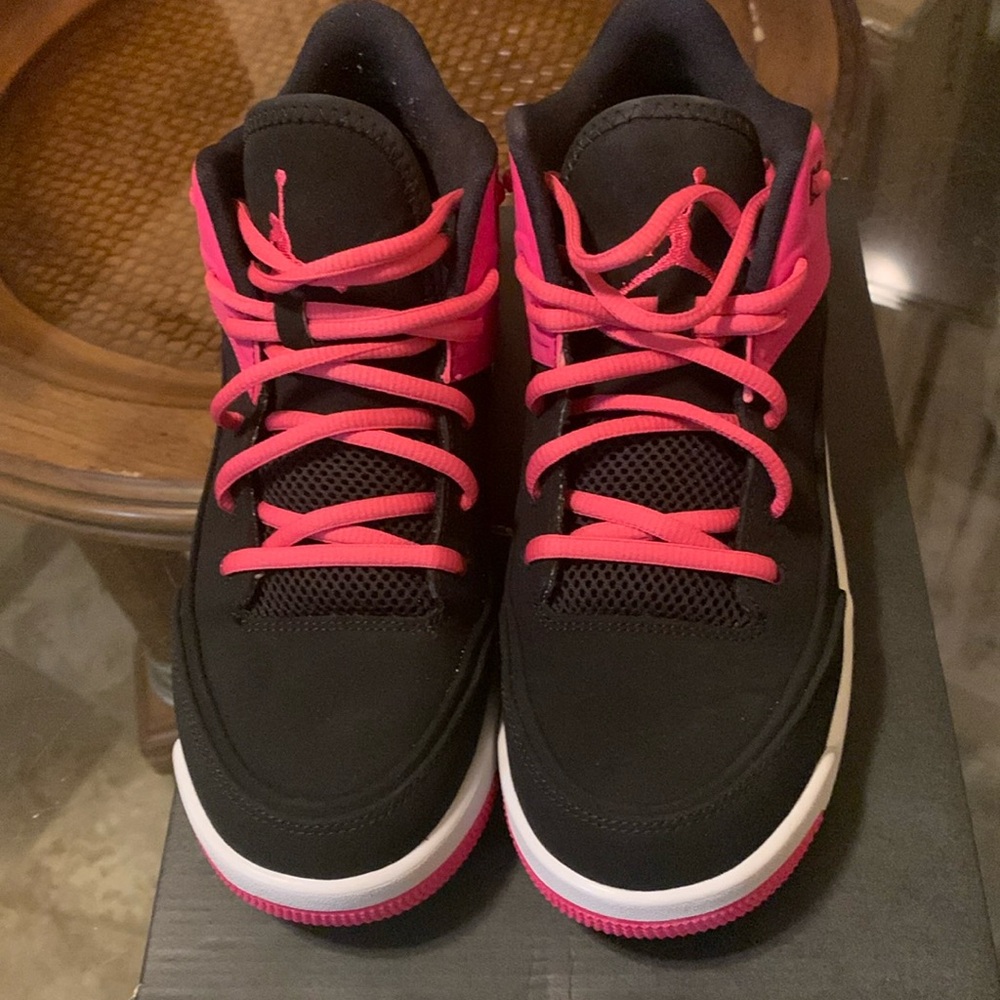 Jordan flight origin 3 girls